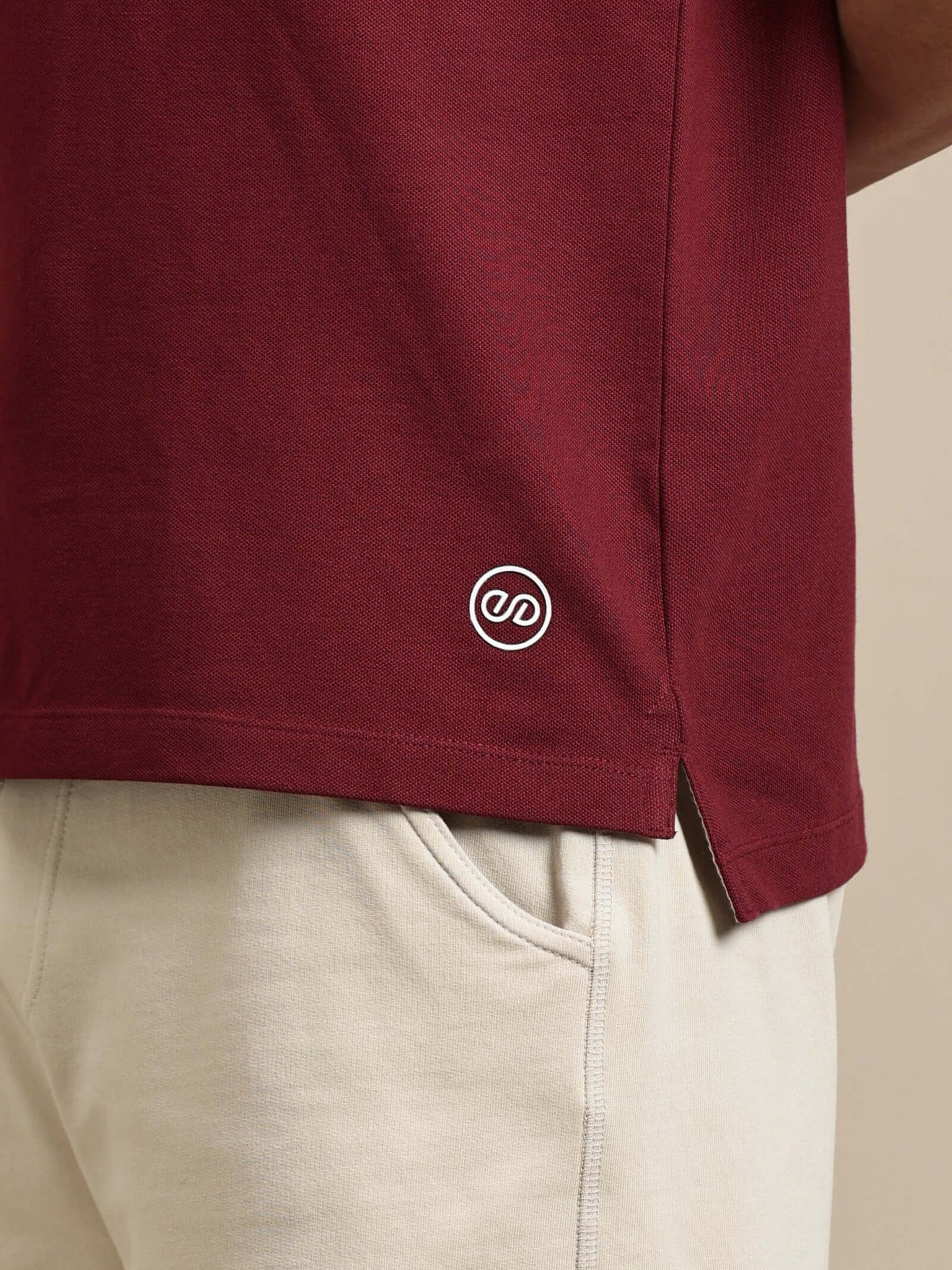 Men's Polo – Half Sleeve - Basic Polo With Tipping And Plating Slim Fit showcasing side logo detail.