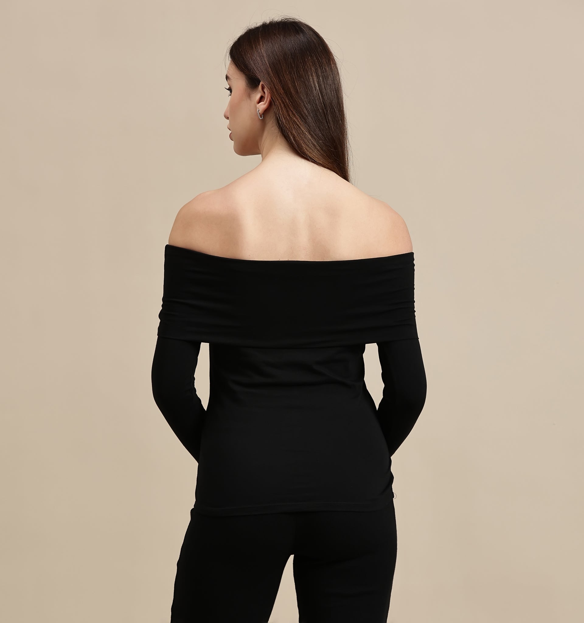 Women's Top – Off Shoulder Full Sleeve Top