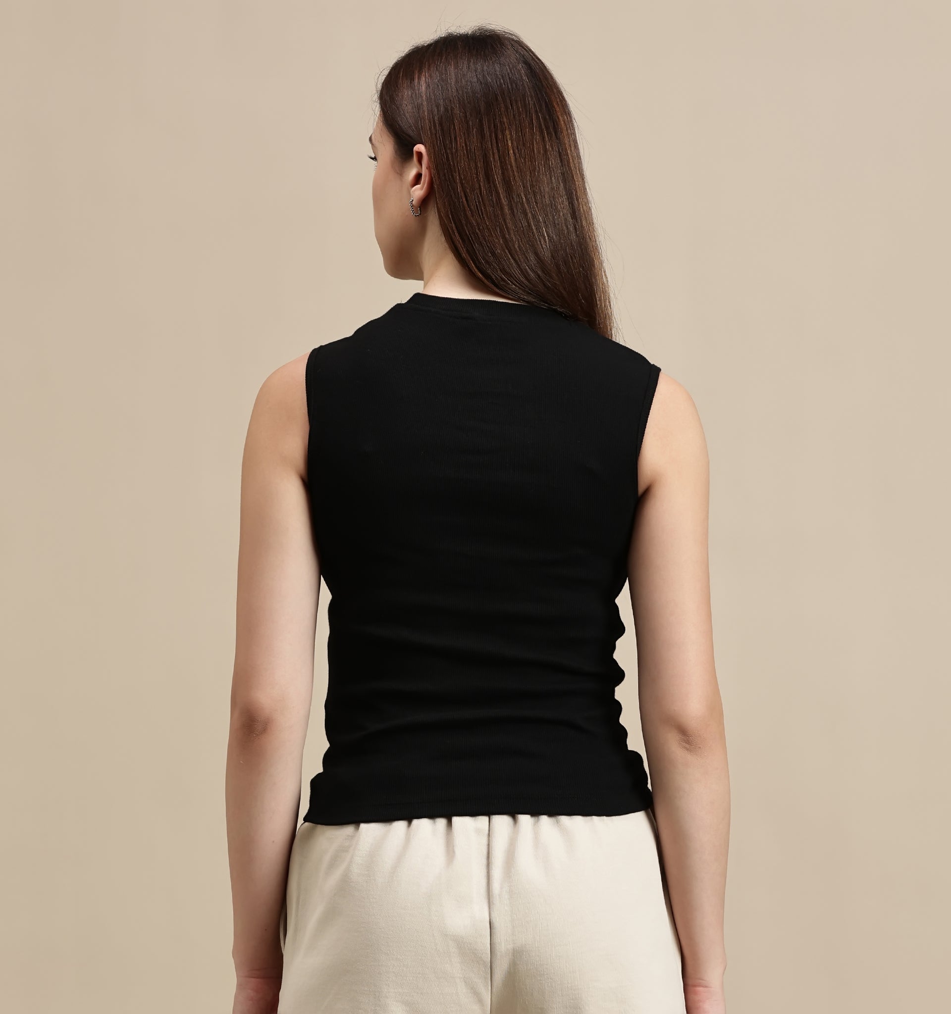 Women's Top – Crew Neck Sleeveless Top
